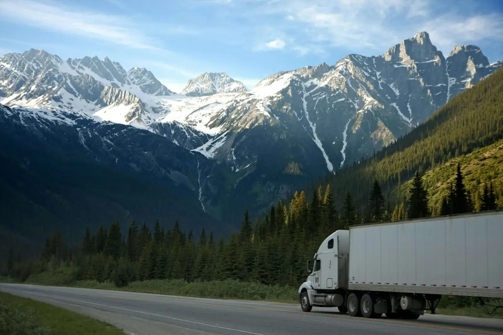 Long-haul moving truck on the open interstate highway