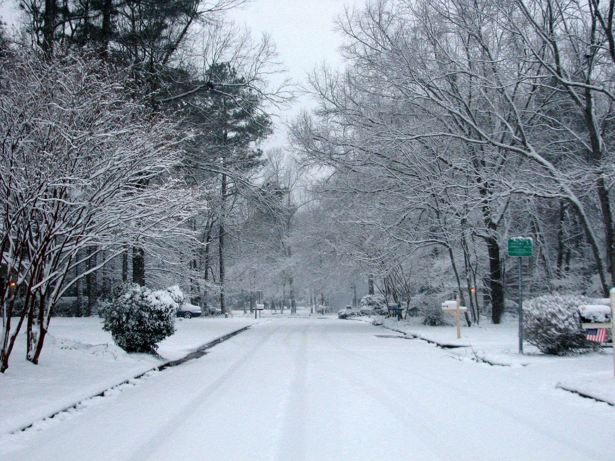 3214632859_f7840219b4_o Snow Scene Cary NC 8523a" by bobistraveling